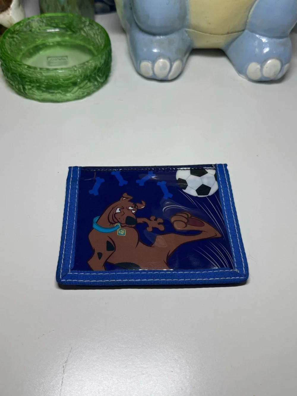 Vintage 2000s Scooby Doo Playing Soccer Multi Pocket Wallet